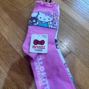NWT NEW HELLO KITTY & FRIENDS SOCKS